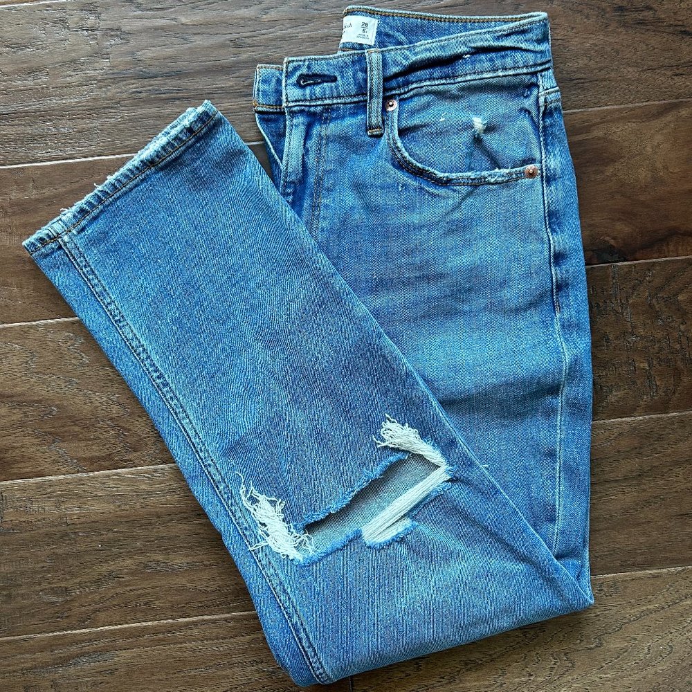 Abercrombie & Fitch Light Blue High-Rise Distressed Jeans